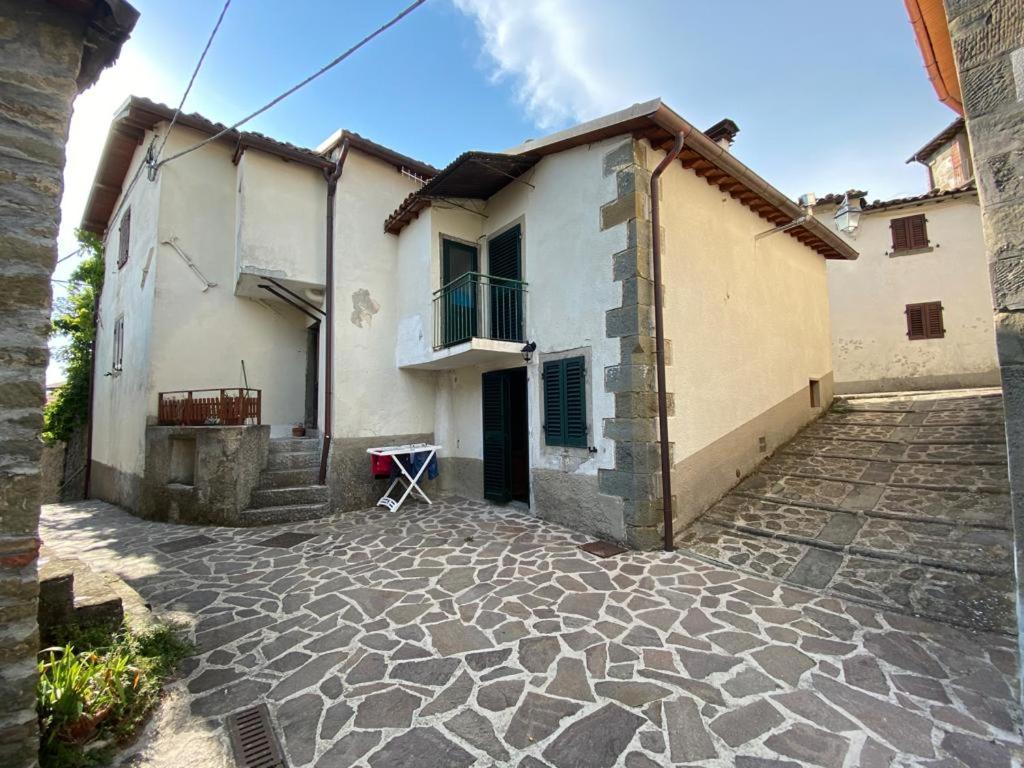 La Casetta Nel Borgo -Cerageto- Exterior photo